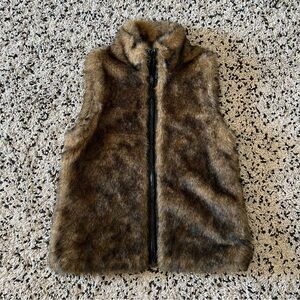Newport News Faux Fur Vest Brown Tan Full Zip Women’s Size Large